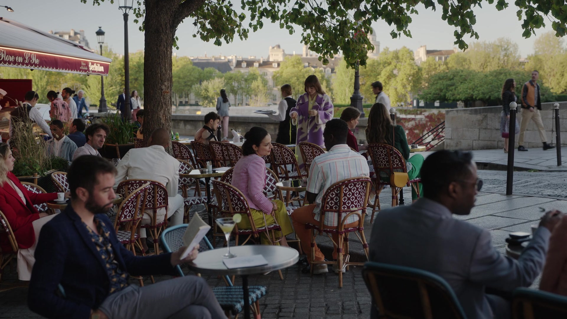 ALC302-179.jpg ALC302-179.jpg