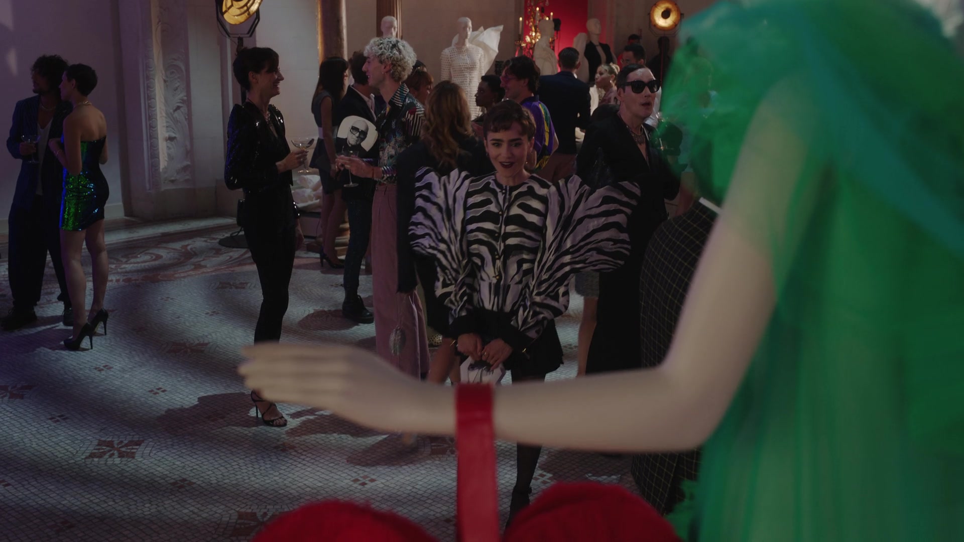 ALC302-210.jpg ALC302-210.jpg